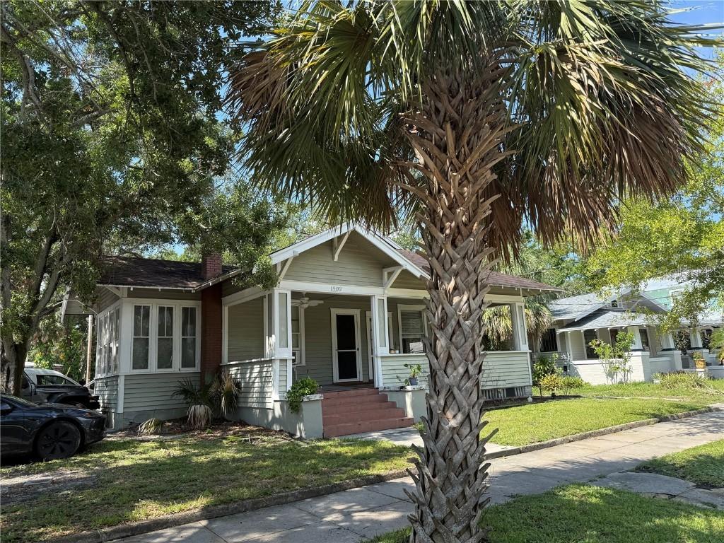 1902 Watrous Ave., Tampa, FL 33606