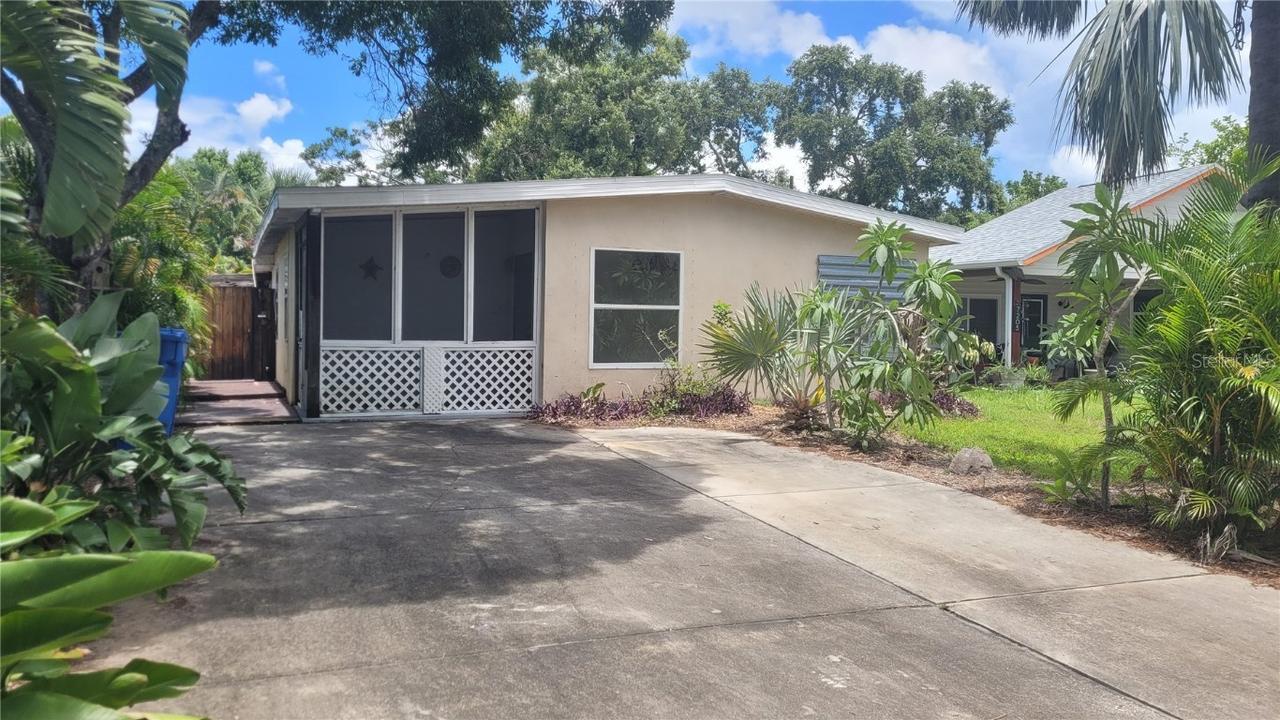 7211 32nd Ave., St Petersburg, FL 33710