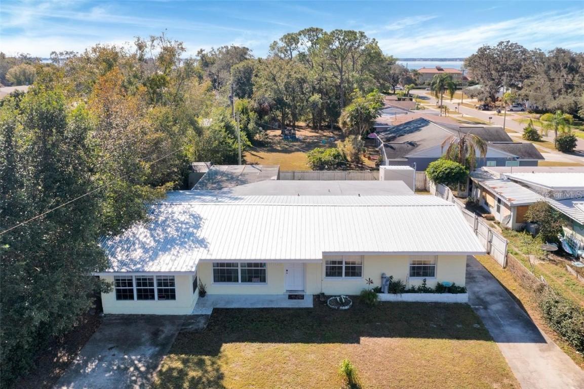 1009 Taseschee Dr., Sebring, FL 33870