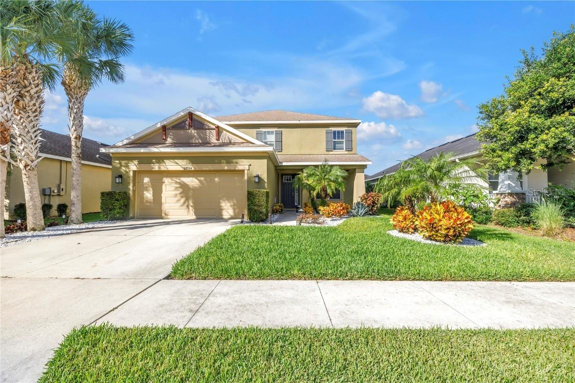 27094 Carolina Aster Dr., Wesley Chapel, FL 33544