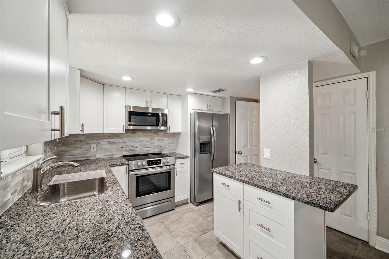 2944 Pine Cone Cir., Clearwater, FL 33760