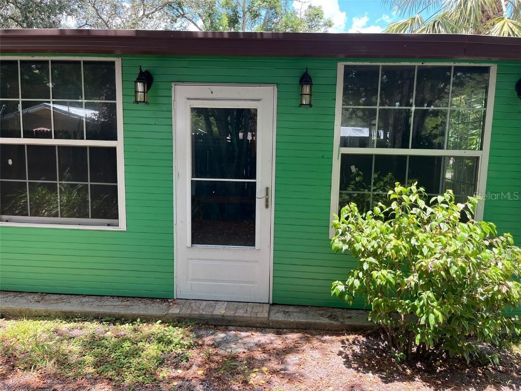 38250 E Collins Ave., Zephyrhills, FL 33542