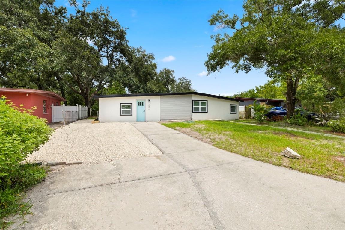 3008 E Elm St., Tampa, FL 33610