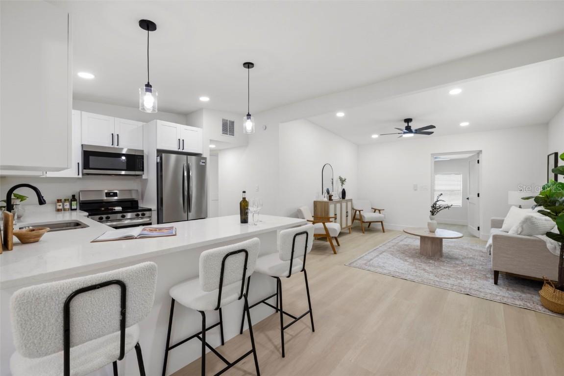 3008 E Elm St., Tampa, FL 33610