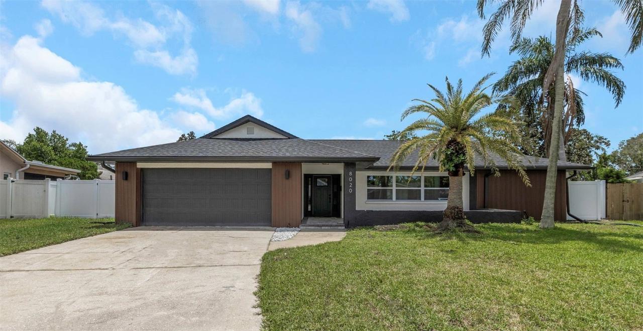 8020 Cranbrook Ct., Seminole, FL 33777
