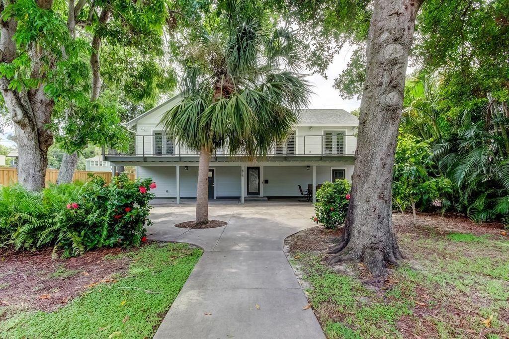 815 8th St., St Petersburg, FL 33701