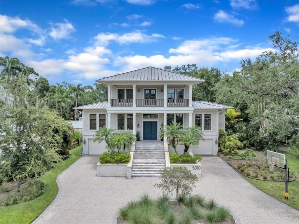 5010 W Dickens Ave., Tampa, FL 33629