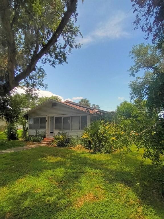 267 E Cherry St., Groveland, FL 34736