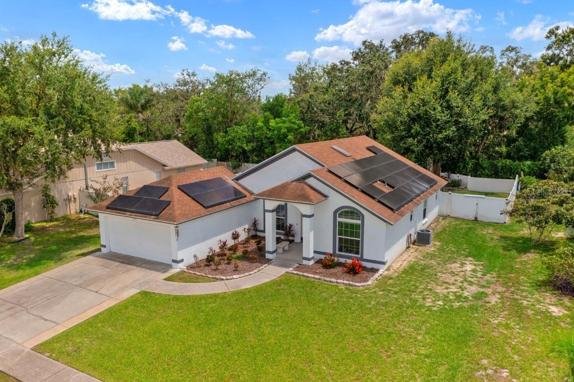 9706 Glenpointe Dr., Riverview, FL 33569