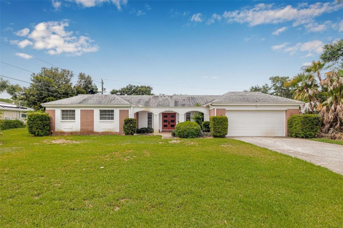 1293 88th Ave., St Petersburg, FL 33702