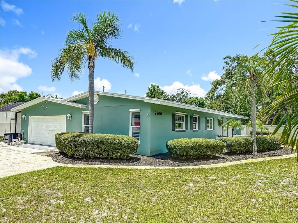 2900 Park St., St Petersburg, FL 33710