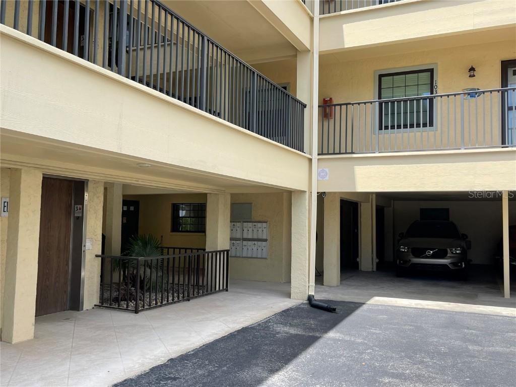 460 S Paula Dr. #103, Dunedin, FL 34698