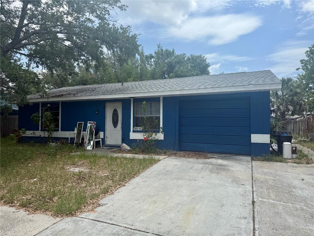 10320 County Lake Dr., Port Richey, FL 34668