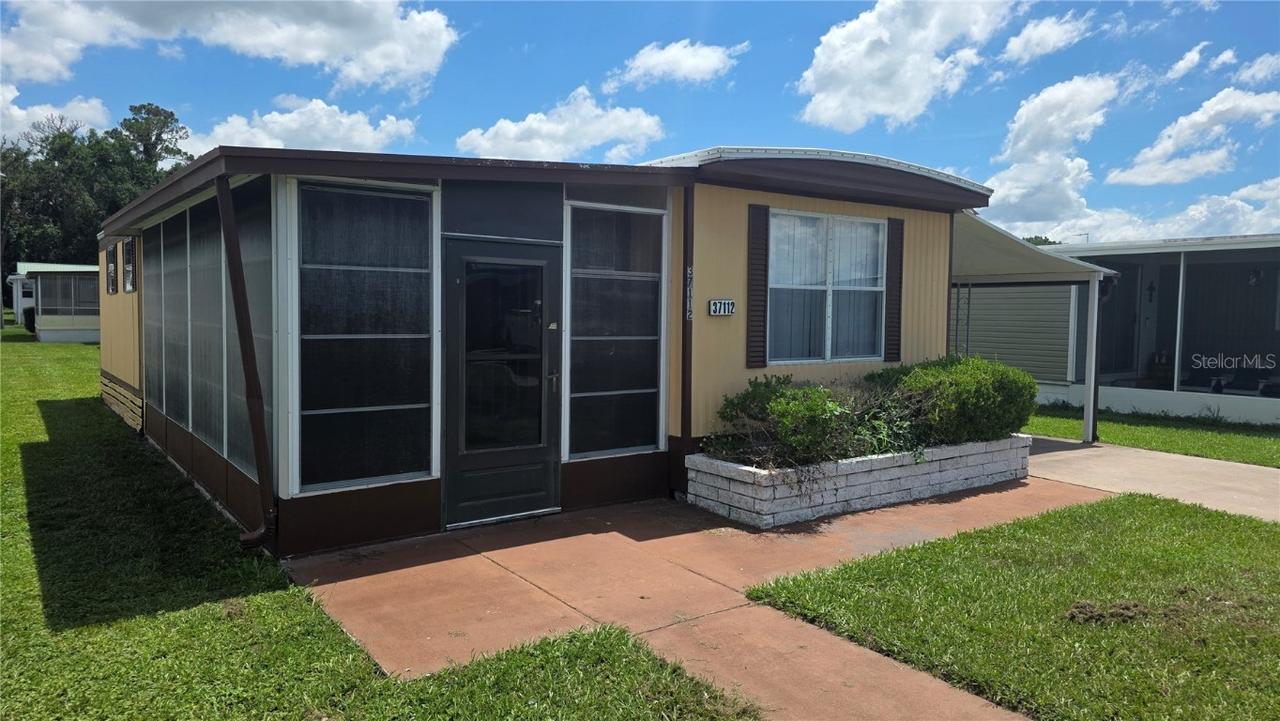37112 Sandra Ave., Zephyrhills, FL 33542
