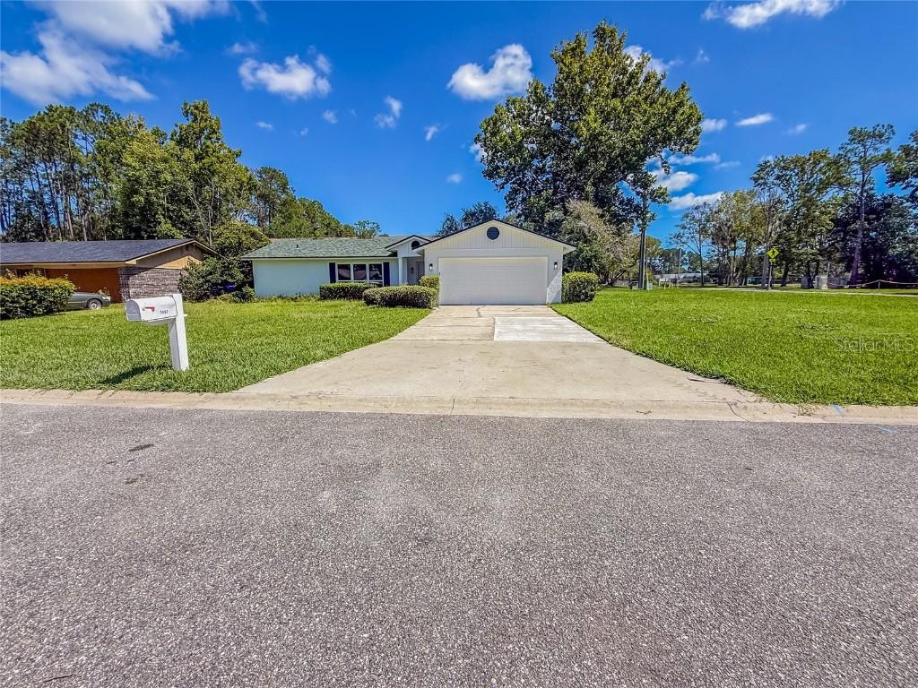 1407 Marcia Dr., Orange Park, FL 32073