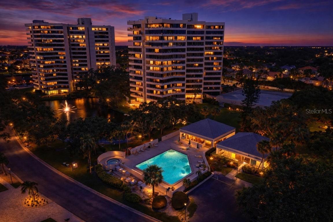 5950 Pelican Bay Plz. #605, St Petersburg, FL 33707
