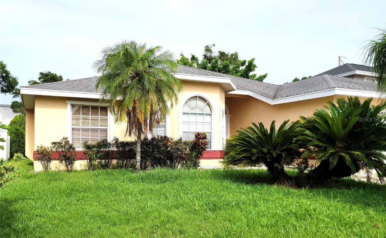 775 Wildflower Dr., Palm Harbor, FL 34683