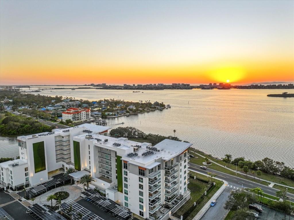 1020 Sunset Point Rd. #112, Clearwater, FL 33755