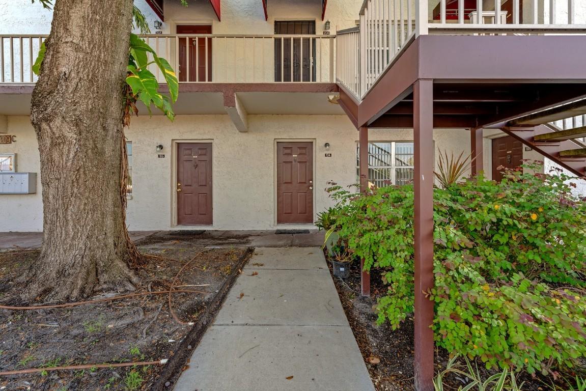 9209 Tudor Dr. #C104, Tampa, FL 33615