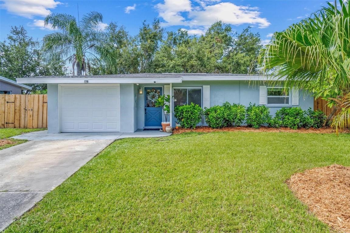 10828 57th Ave., Seminole, FL 33772