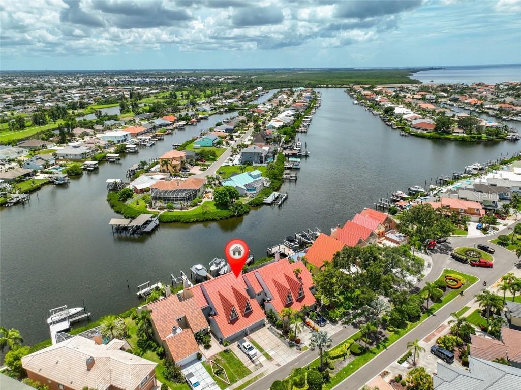 818 Symphony Isles Blvd., Apollo Beach, FL 33572