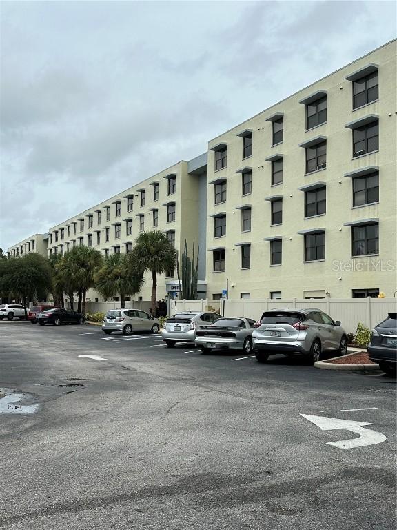 701 S Madison Ave. #405, Clearwater, FL 33756