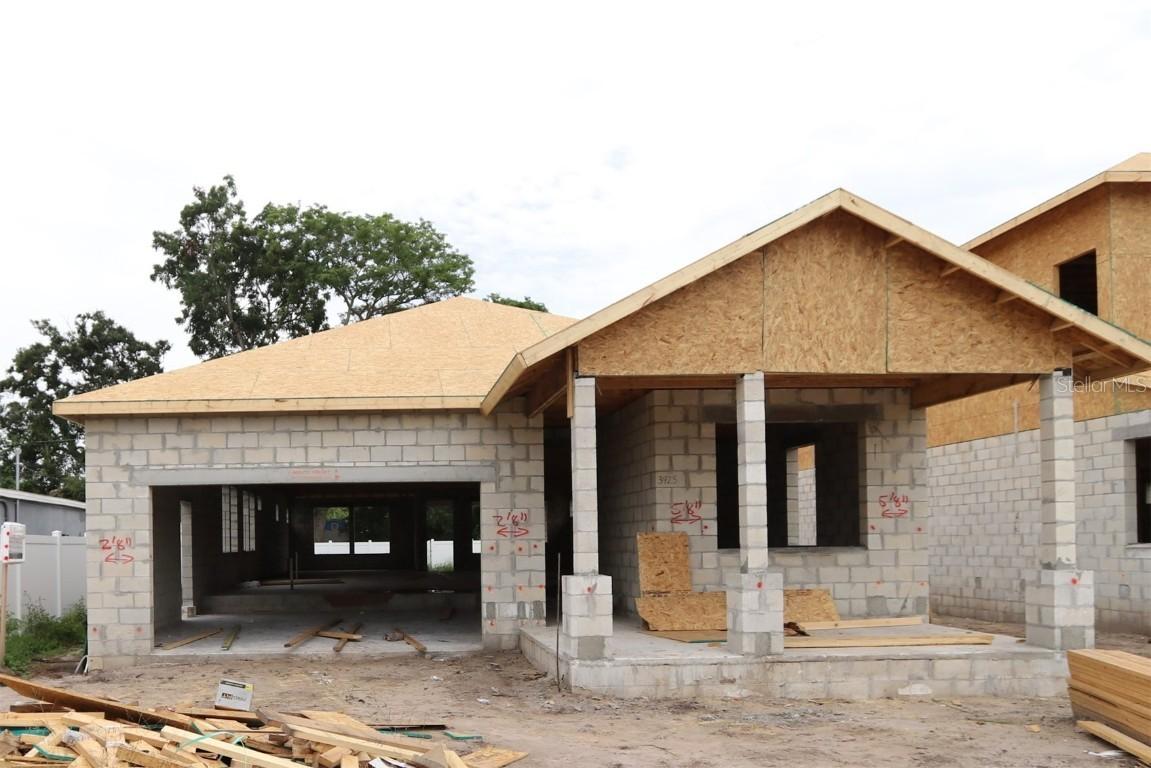 3925 39th Ave., St Petersburg, FL 33714