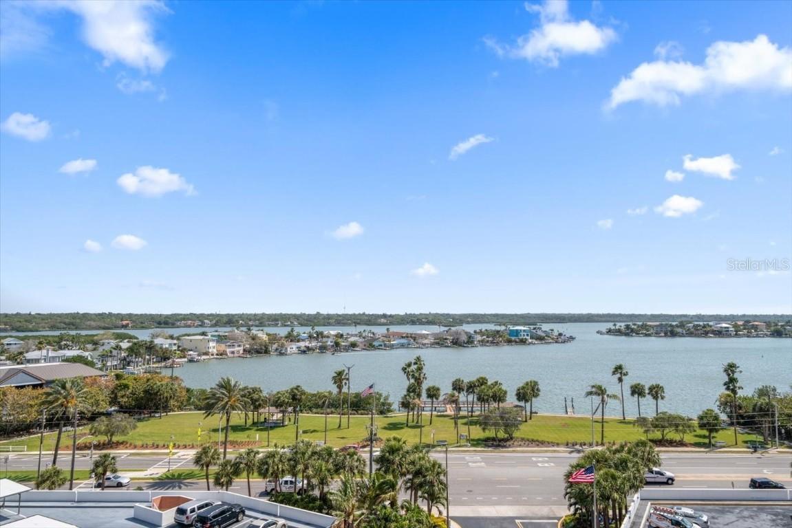 17920 Gulf Blvd. #807, Redington Shores, FL 33708