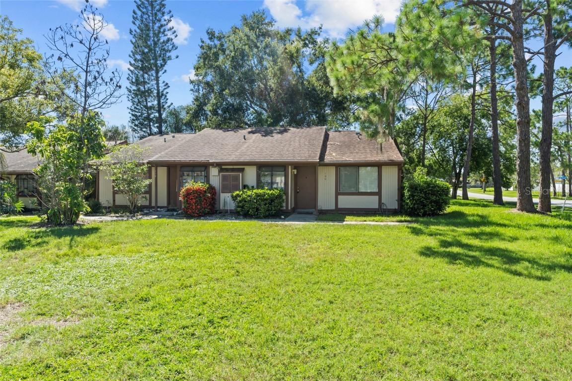 120 Edgewood Ct., Oldsmar, FL 34677