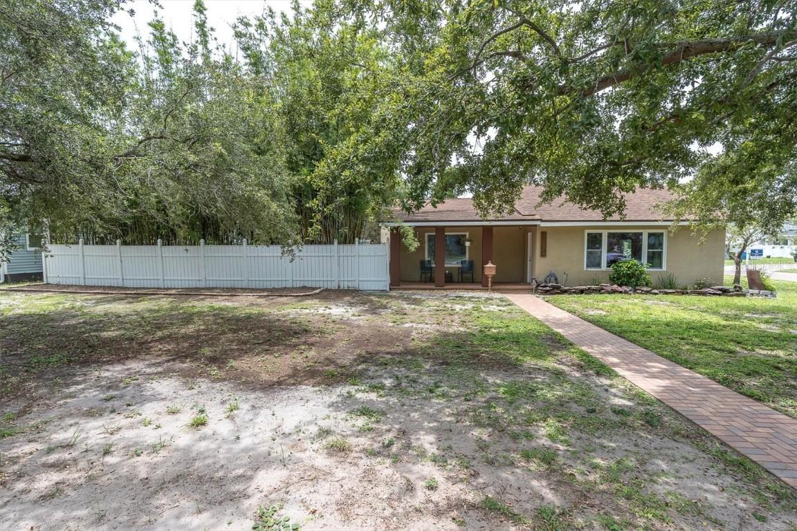 4062 9th Ave., St Petersburg, FL 33713