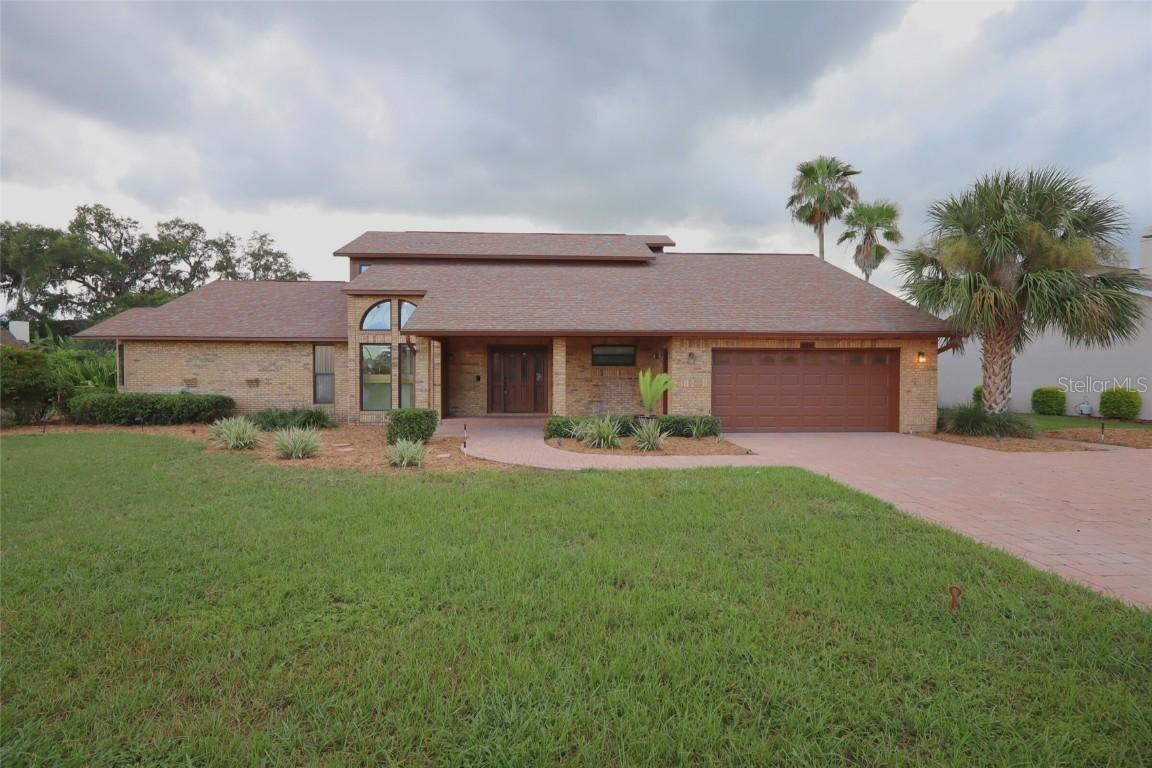 6151 Silver Oaks Dr., Zephyrhills, FL 33542