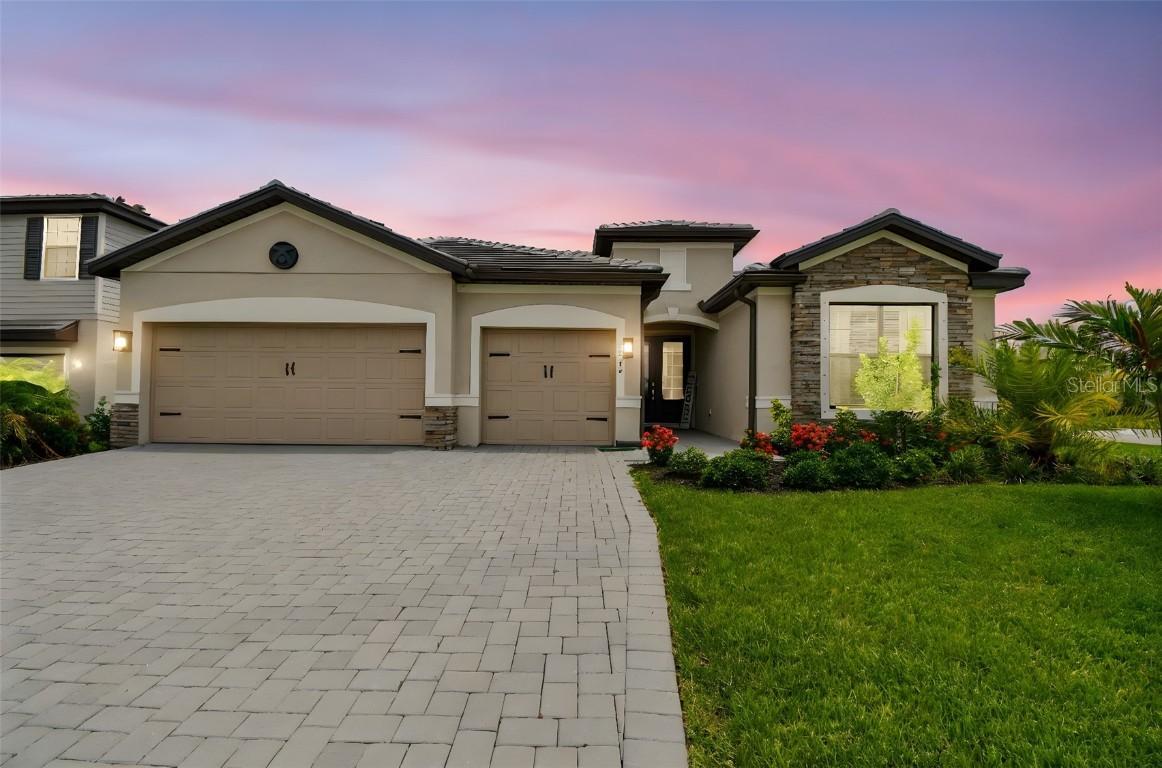 15104 Blue Bay Ter., Bradenton, FL 34211