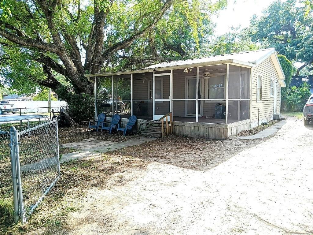 5202 Lime Ave., Seffner, FL 33584