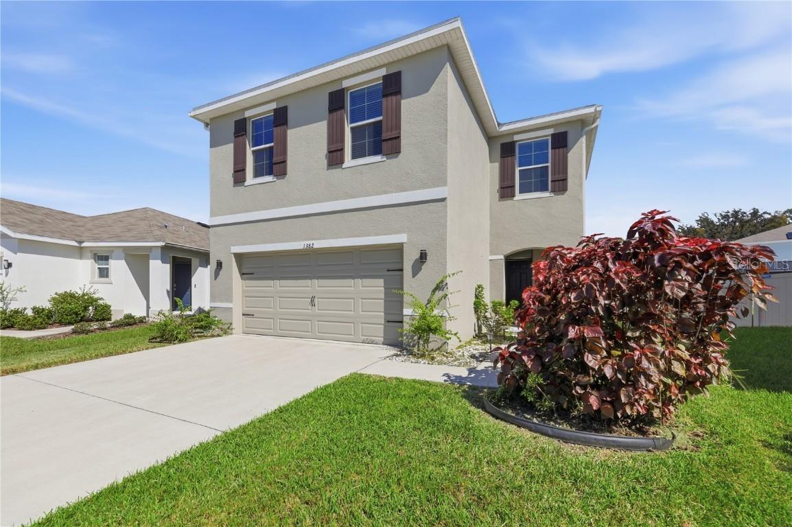 1382 Crescent Hoop Way, Wesley Chapel, FL 33543