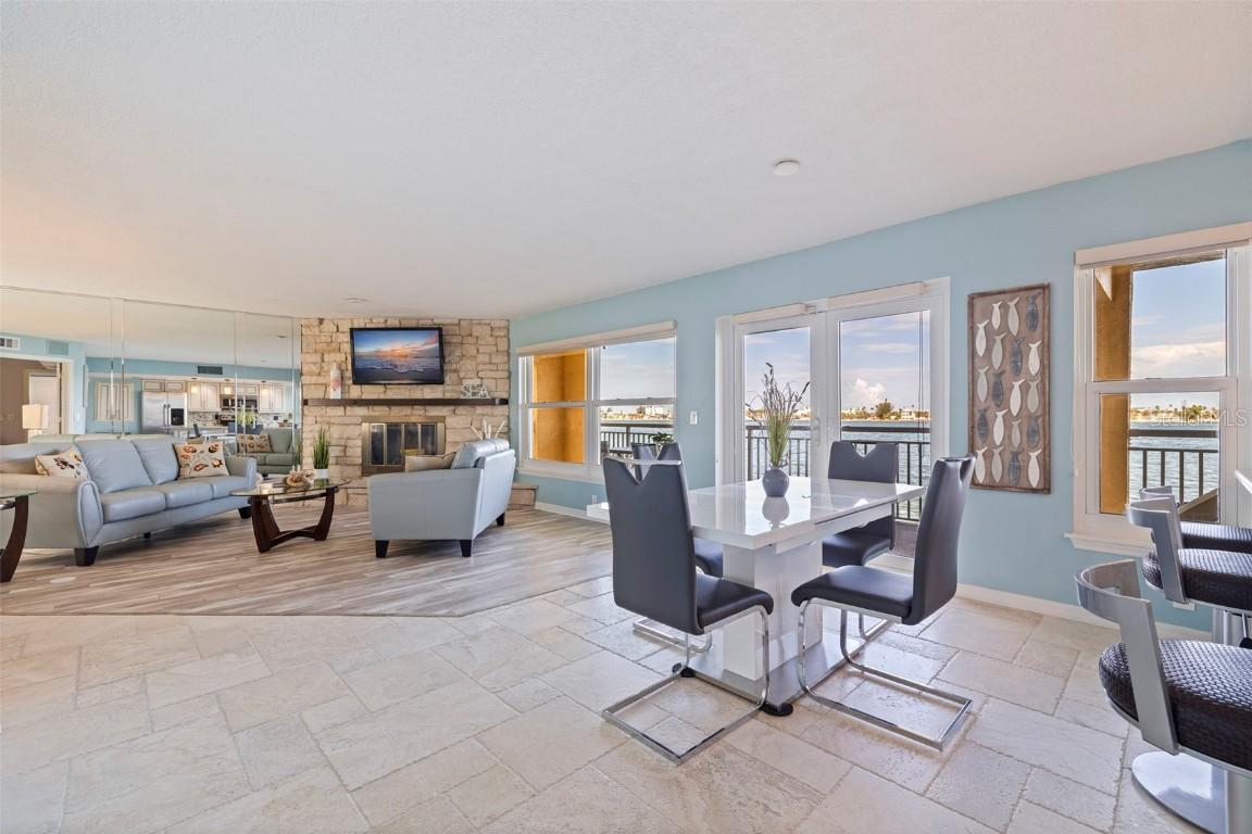 370 8th Ave. #1, Tierra Verde, FL 33715