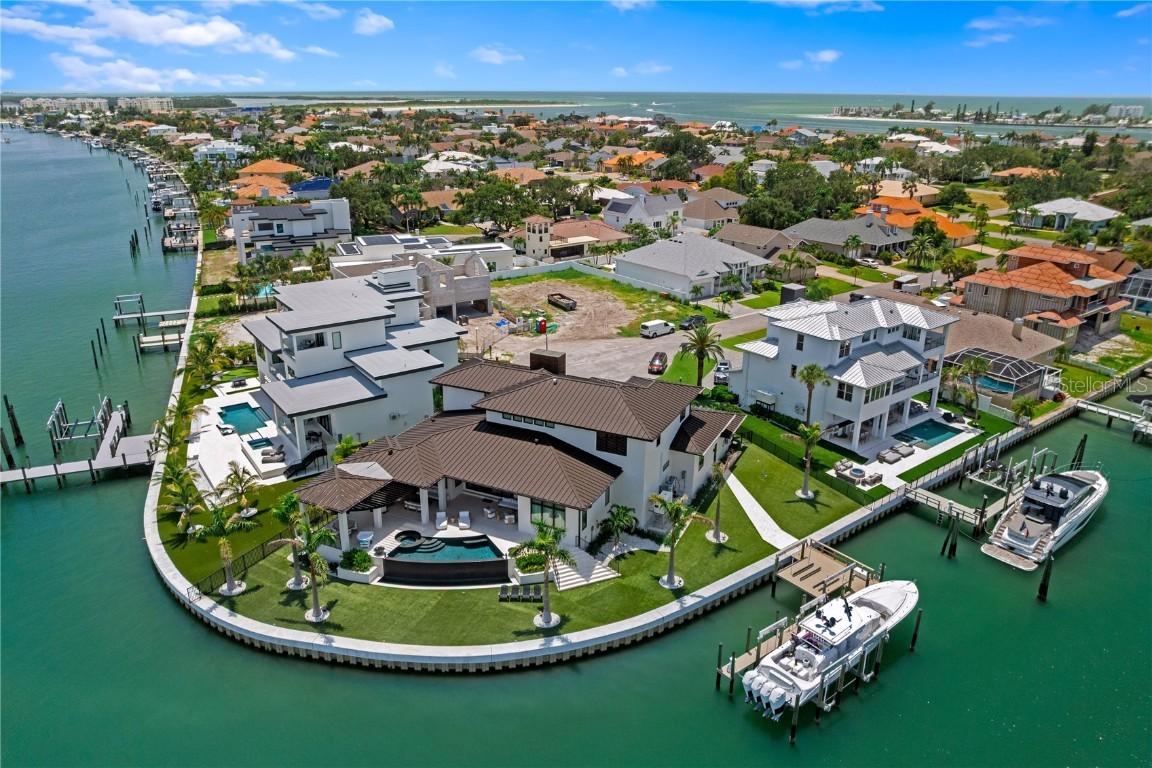 491 Laguna Dr., Tierra Verde, FL 33715