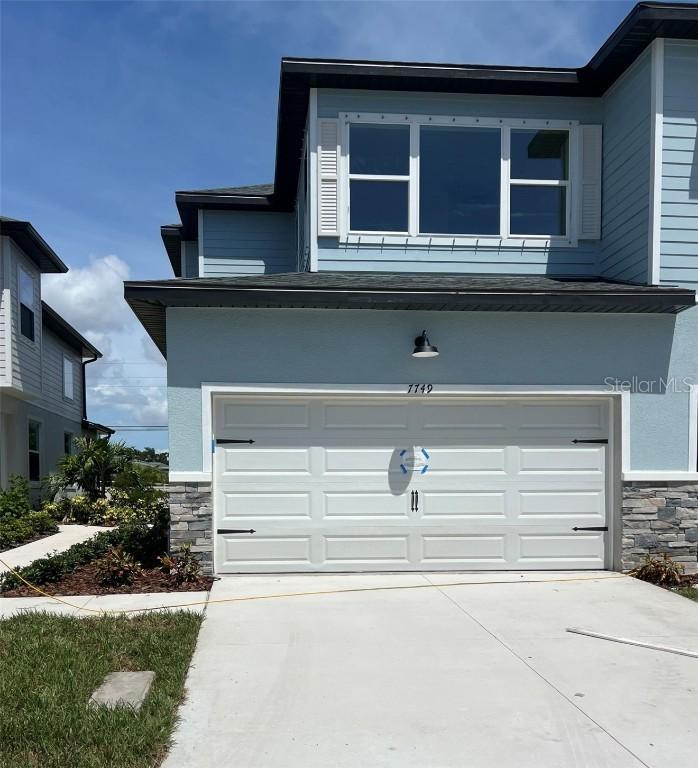 7749 93rd St., Seminole, FL 33777