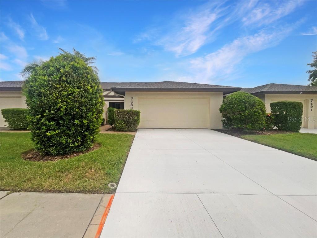7483 Carnoustie Dr. #5B, Sarasota, FL 34238