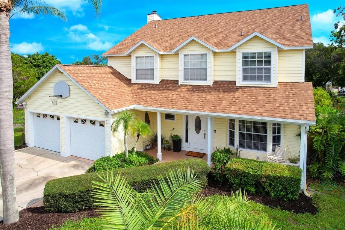 3125 12th Ave., Bradenton, FL 34208