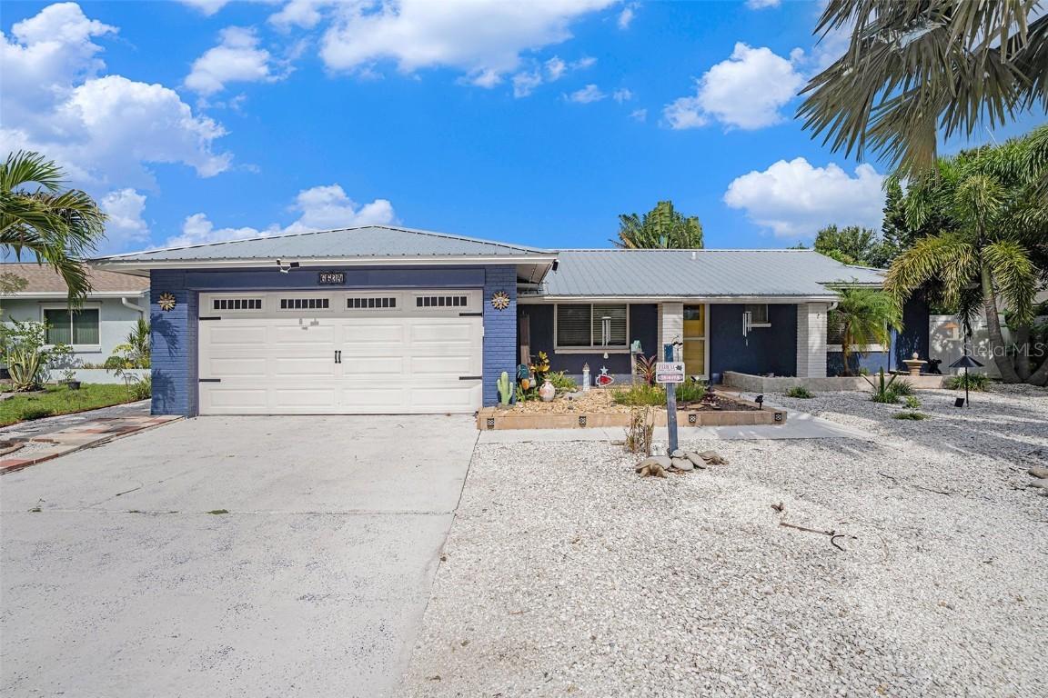 6634 Woodland Blvd., Pinellas Park, FL 33781