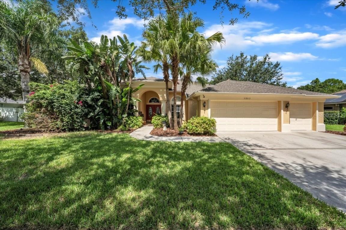 5803 Tanagerside Rd., Lithia, FL 33547