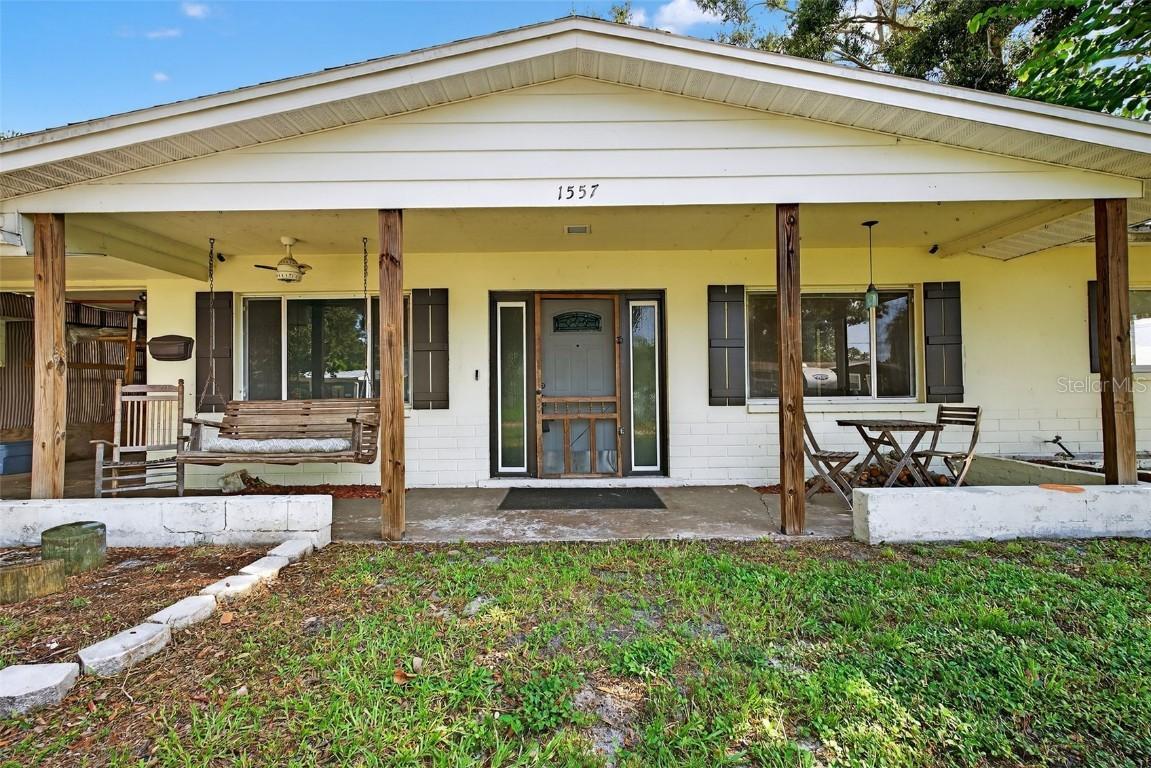 1557 79th Ave., St Petersburg, FL 33702