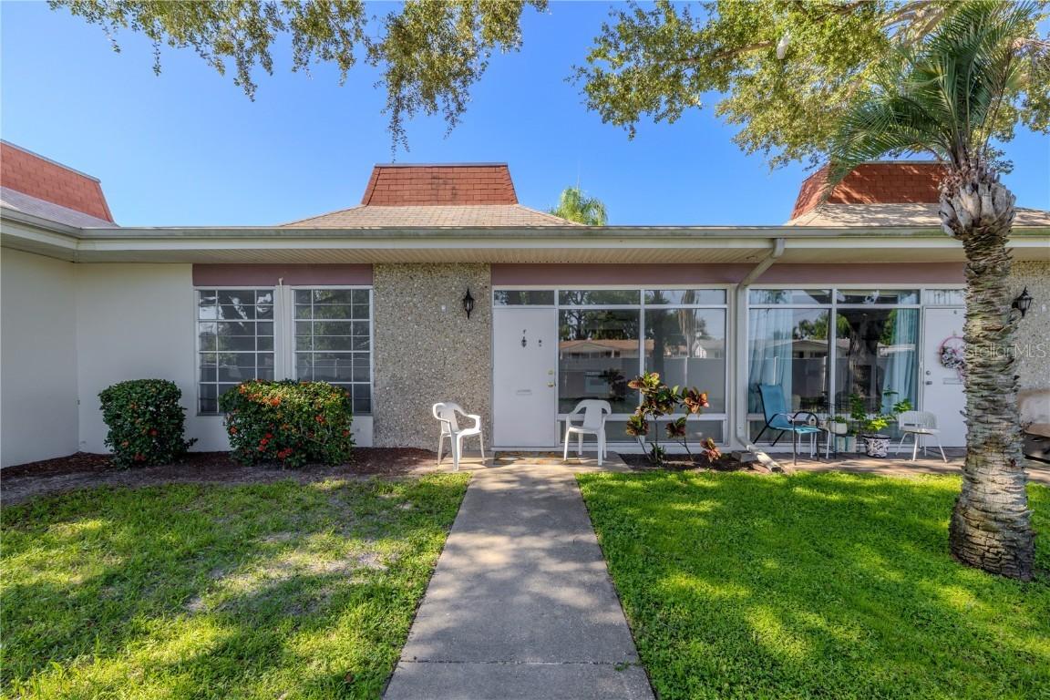 4375 Tahitian Gardens Cir. #F, Holiday, FL 34691