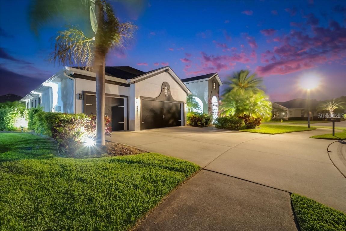 6927 Crestpoint Dr., Apollo Beach, FL 33572