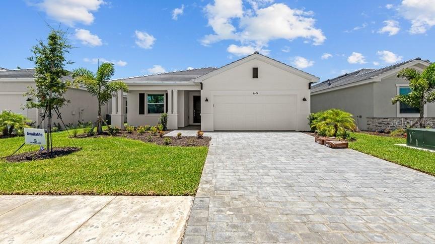 8286 Shore Lake Dr., Englewood, FL 34224