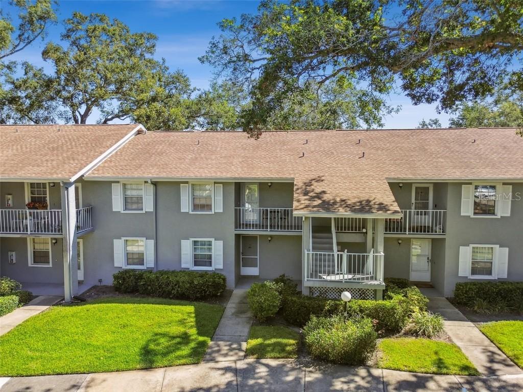 1420 Oak Hill Dr. #203, Dunedin, FL 34698