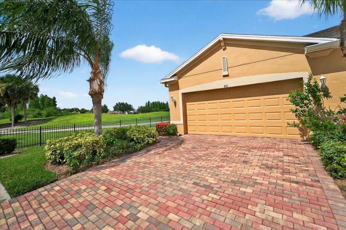 821 Chipper Dr., Sun City Center, FL 33573