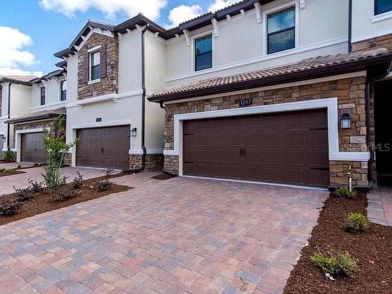 1247 Payne Stewart Dr., Davenport, FL 33896