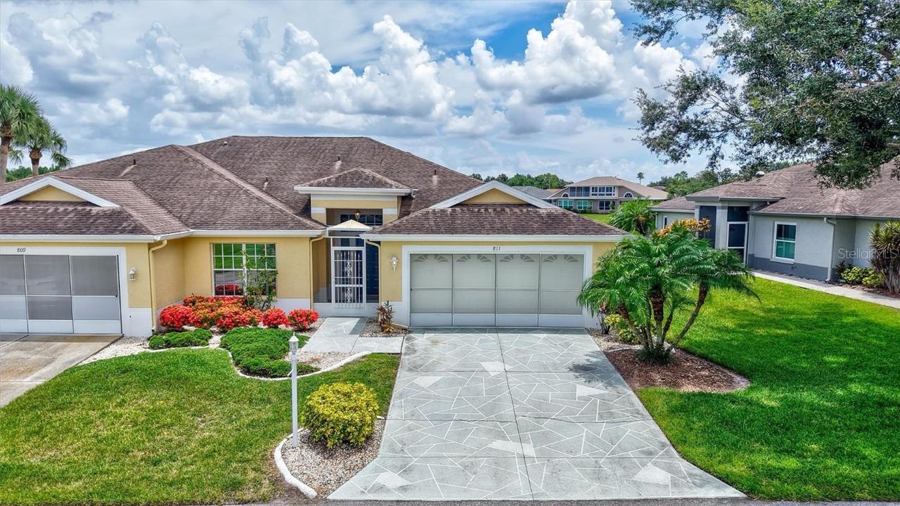 811 Staffordshire Ln., Sun City Center, FL 33573