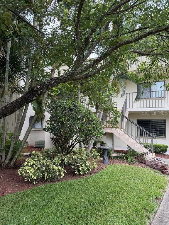 3300 Fox Chase Cir. #232, Palm Harbor, FL 34683